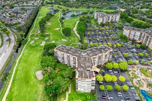 1100 St Charles Pl, Pembroke Pines, FL 33026 - Photo 47