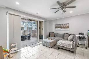 9723 Lago Dr, Boynton Beach, FL 33472 - Photo 9