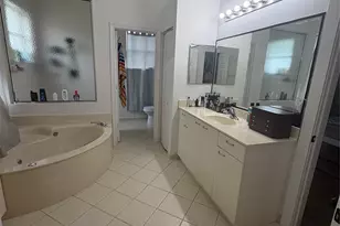 2761 Misty Oaks Cir, Royal Palm Beach, FL 33411 - Photo 27