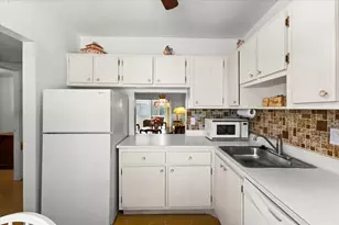 7200 NW 5th Pl, Margate, FL 33063 - Photo 7