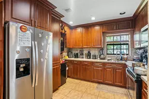 45 NE 212th St, Miami, FL 33179 - Photo 13