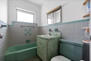 23 NE 116th St, Miami, FL 33161 - Photo 31