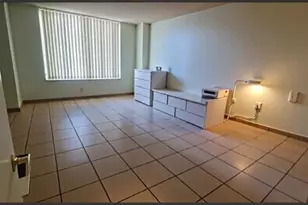 250 174th St, Sunny Isles Beach, FL 33160 - Photo 7