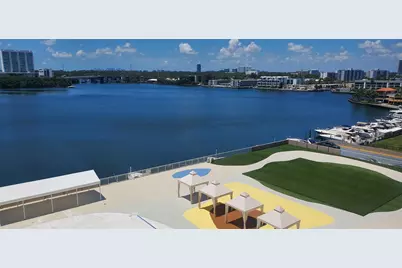 250 174th Street #819, Sunny Isles Beach, FL 33160 - Photo 13