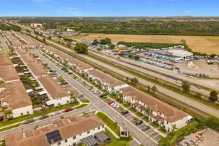 23513 SW 127th Pl, Homestead, FL 33032 - Photo 3