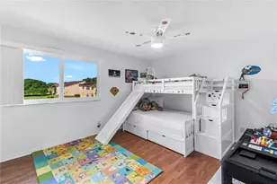 731 Vista Isles Dr, Plantation, FL 33325 - Photo 11