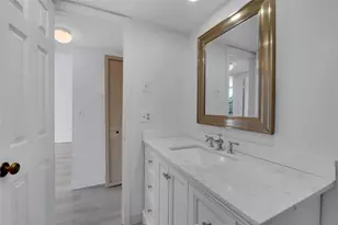 301 Croton Ave, Lantana, FL 33462 - Photo 9