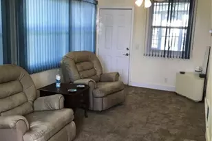 1091 Lemon St, Okeechobee, FL 34974 - Photo 9