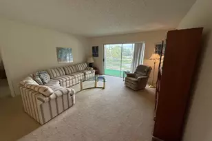 8405 NW 61st St, Tamarac, FL 33321 - Photo 9