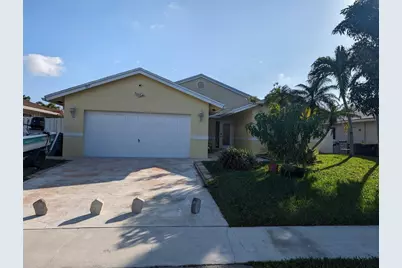 707 SE 3rd Avenue, Dania Beach, FL 33004 - Photo 3
