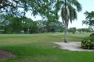 9000 Jacaranda Ln, Plantation, FL 33324 - Photo 3