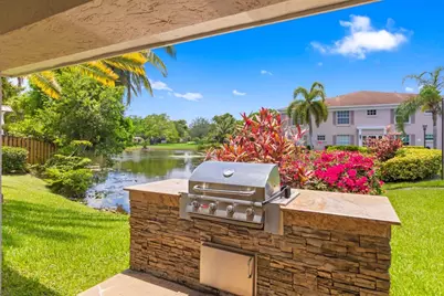 9000 Jacaranda Lane #207, Plantation, FL 33324 - Photo 19