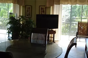 9000 Jacaranda Ln, Plantation, FL 33324 - Photo 9