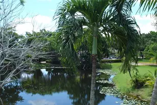 9000 Jacaranda Ln, Plantation, FL 33324 - Photo 19