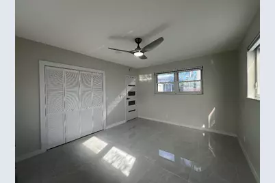 1042 Tyler Street, Hollywood, FL 33019 - Photo 11