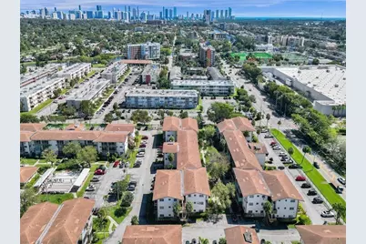 17050 NE 14th Avenue #110, North Miami Beach, FL 33162 - Photo 11