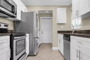 3981 NW 81st Terrace, Coral Springs, FL 33065 - Photo 13