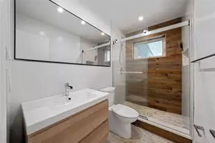 615 N 32nd Ave, Hollywood, FL 33021 - Photo 13