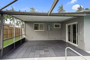615 N 32nd Ave, Hollywood, FL 33021 - Photo 21
