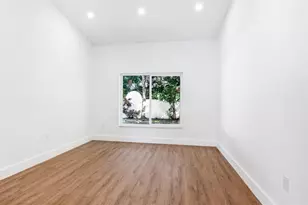 1811 SW 124th Way, Miramar, FL 33027 - Photo 21