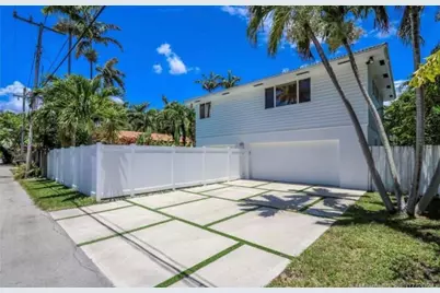 1550 Tyler Street, Hollywood, FL 33020 - Photo 25