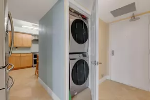 3200 Port Royale Dr Unit, Fort Lauderdale, FL 33308 - Photo 11