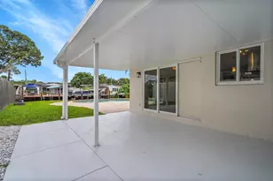 4710 SW 43rd Ave, Dania Beach, FL 33314 - Photo 25