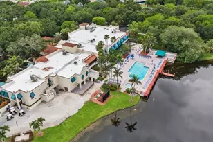 9470 Poinciana Pl, Davie, FL 33324 - Photo 27