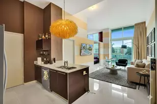 1900 N Bayshore Dr, Miami, FL 33132 - Photo 3