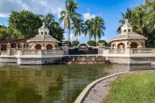 10295 Trianon Pl, Wellington, FL 33449 - Photo 3