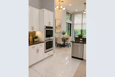 10295 Trianon Place, Wellington, FL 33449 - Photo 5