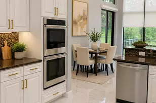 10295 Trianon Pl, Wellington, FL 33449 - Photo 5