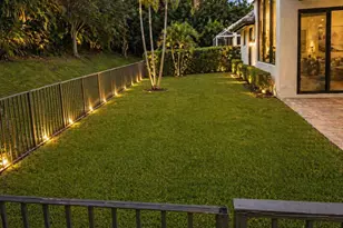 10295 Trianon Pl, Wellington, FL 33449 - Photo 21