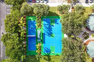 545 Oaks Ln, Pompano Beach, FL 33069 - Photo 65