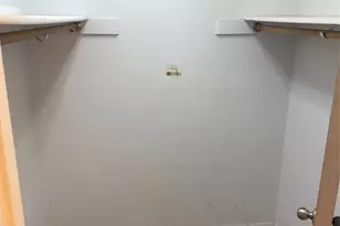 7821 Shellbark Dr, Orlando, FL 32818 - Photo 9