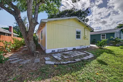 117 NE 8th Street, Pompano Beach, FL 33060 - Photo 7