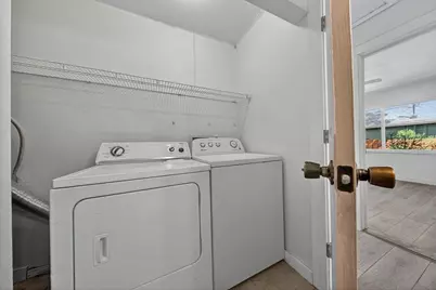 117 NE 8th Street, Pompano Beach, FL 33060 - Photo 17