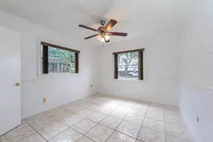 7431 Arthur St, Hollywood, FL 33024 - Photo 9