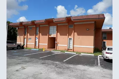 9459 SW 76th Street #R1, Miami, FL 33173 - Photo 1