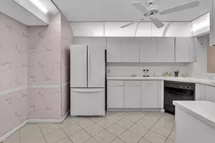 7377 Granville Dr, Fort Lauderdale, FL 33321 - Photo 7