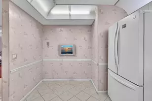 7377 Granville Dr, Fort Lauderdale, FL 33321 - Photo 13