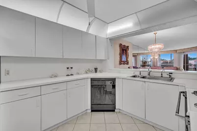 7377 Granville Drive #311, Fort Lauderdale, FL 33321 - Photo 5