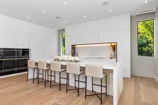 68 Isla Bahia Dr, Fort Lauderdale, FL 33316 - Photo 23