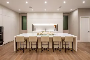 68 Isla Bahia Dr, Fort Lauderdale, FL 33316 - Photo 23