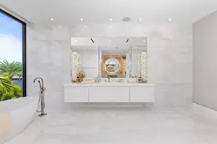 68 Isla Bahia Dr, Fort Lauderdale, FL 33316 - Photo 51