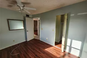 9661 Sunrise Lakes Blvd, Sunrise, FL 33322 - Photo 15