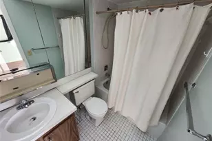 9661 Sunrise Lakes Blvd, Sunrise, FL 33322 - Photo 13