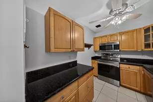 6521 Bay Club Dr, Fort Lauderdale, FL 33308 - Photo 9