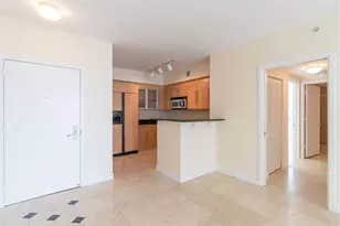 335 S Biscayne Blvd, Miami, FL 33131 - Photo 9