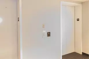 335 S Biscayne Blvd, Miami, FL 33131 - Photo 57